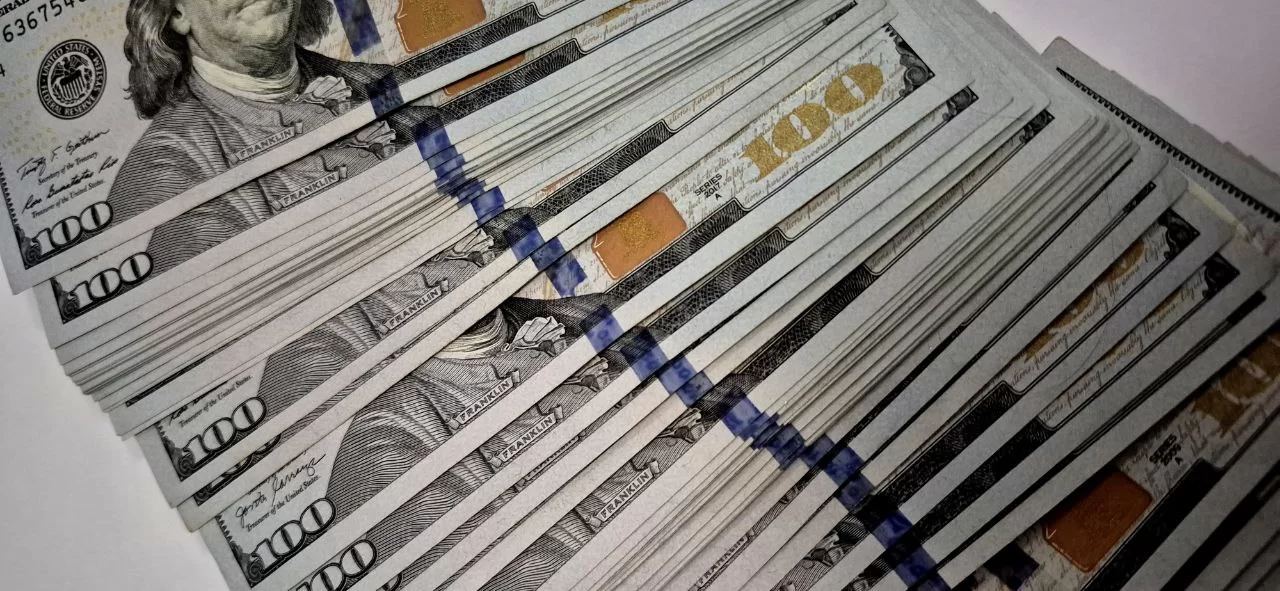 В Белоруссии на продажу выставлена деревня с тремя домами за 30 тысяч рублей